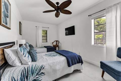 2301 Ridgeway Avenue, West Palm Beach FL - photo 22 of 47