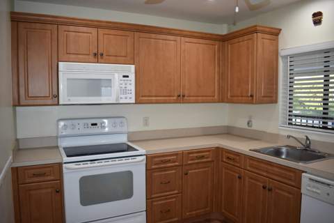 3374 Perimeter Drive, Greenacres FL - photo 9 of 19