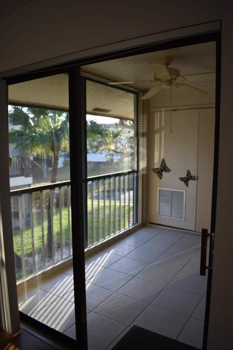 3374 Perimeter Drive, Greenacres FL - photo 13 of 19
