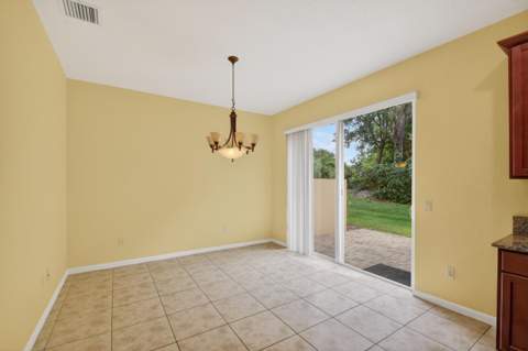 7480 Sarentino Lane, Boynton Beach FL - photo 11 of 33