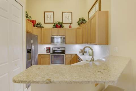 9015 Sand Shot Way, Port St. Lucie FL - photo 10 of 61