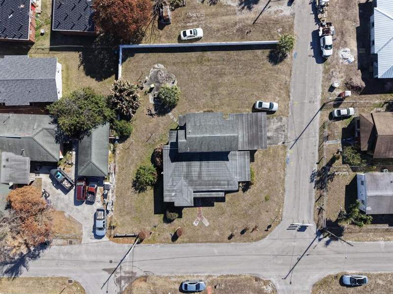 4 bedroom Single Family Residence at 802 N 15th Street, Lincoln Heights, Fort Pierce — photo 4