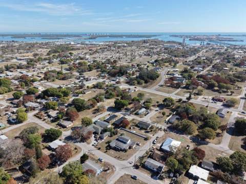 802 N 15th Street, Fort Pierce FL - photo 7 of 8