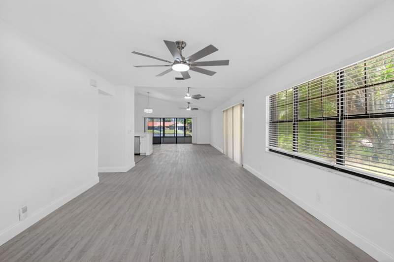 2 bedroom Villa at 13653 Cortez Drive, Casa Del Rey 1, Delray Beach — photo 3