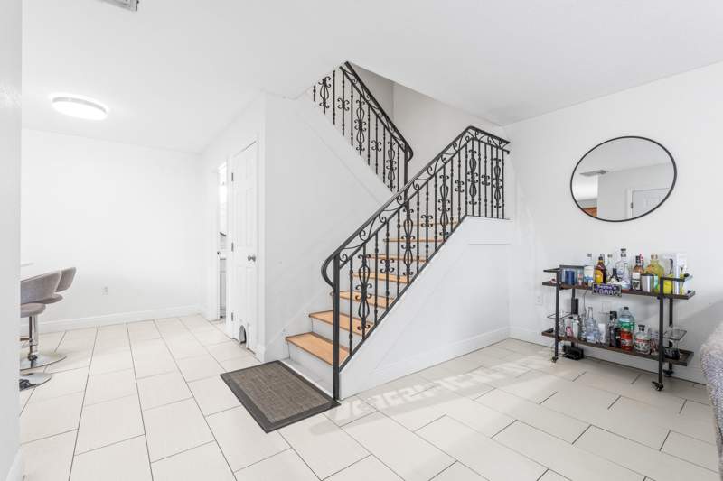 2 bedroom Townhouse at 3611 36th Way, Village Of Sandalwood Lakes 3, West Palm Beach — photo 5