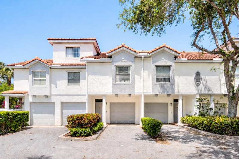 2 bedroom Condominium at 2052 Alta Meadows Lane #Apt 2212, Tierra Verde At Delray Beach Condo, Delray Beach — photo 1