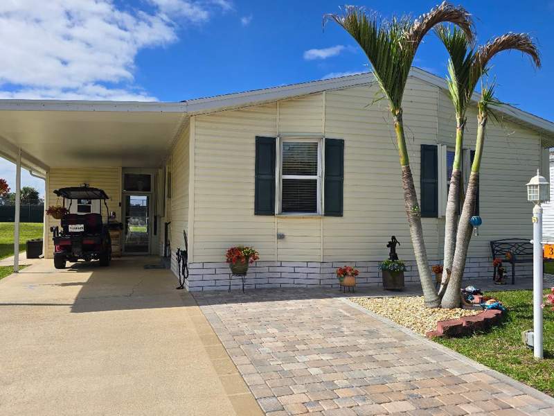 2 bedroom Manufactured Home at 337 Seahorse Terrace, Tropical Isles, Fort Pierce — photo 2