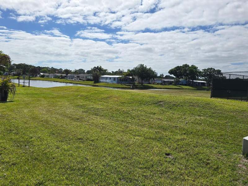 2 bedroom Manufactured Home at 337 Seahorse Terrace, Tropical Isles, Fort Pierce — photo 4
