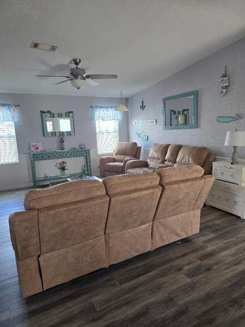 337 Seahorse Terrace, Fort Pierce FL - photo 10 of 23