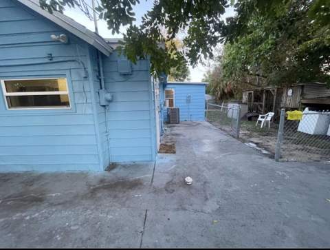 1905 Florida Street, Lake Worth Beach FL - photo 16 of 18
