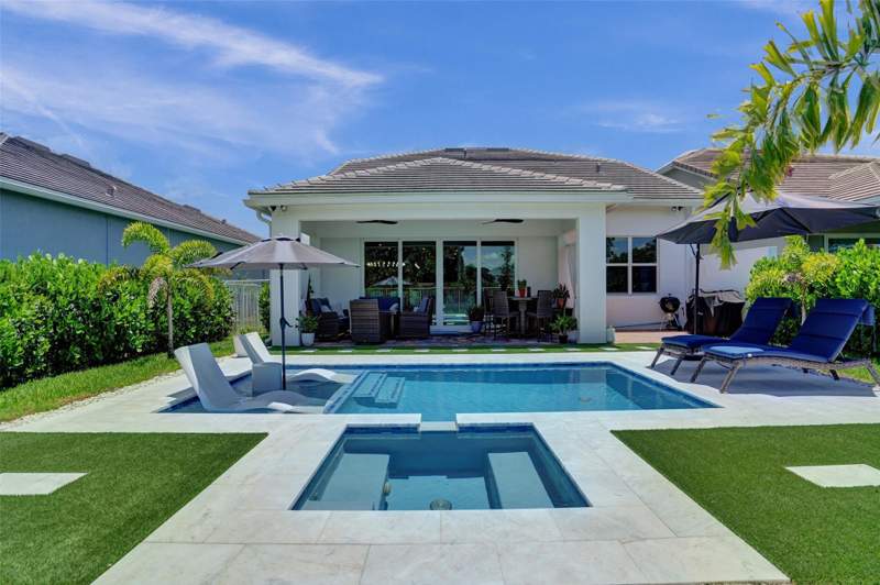 5 bedroom Single Family Residence at 9621 Mosler Trail, Windsong Estates, Lake Worth — photo 5
