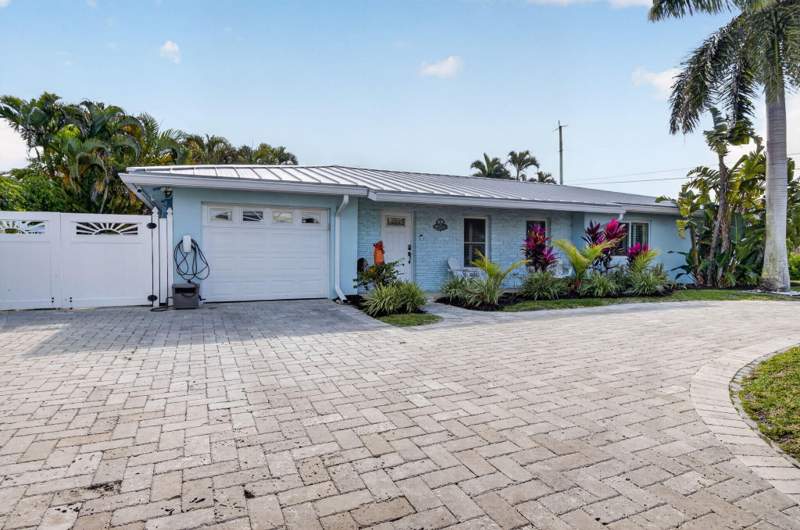 3 bedroom Single Family Residence at 5800 NE 7th Avenue, Caribbean Keys, Boca Raton — photo 2
