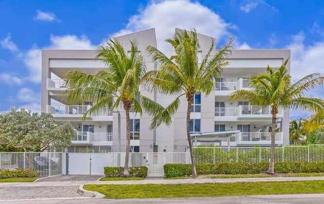 3 bedroom Condominium at 51 SE 19th Avenue #401, Fordham Condo, Deerfield Beach — photo 1