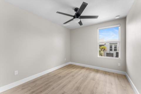 5661 Mentmore Drive, Mangonia Park FL - photo 23 of 42
