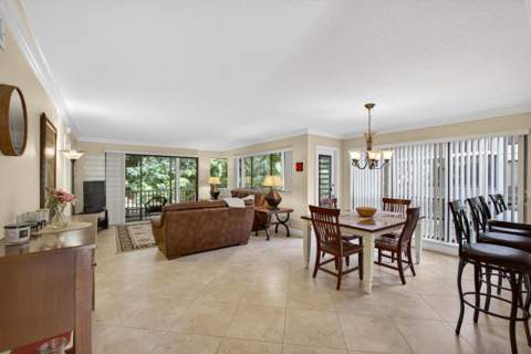 112 Brackenwood Road, Palm Beach Gardens FL - photo 10 of 32