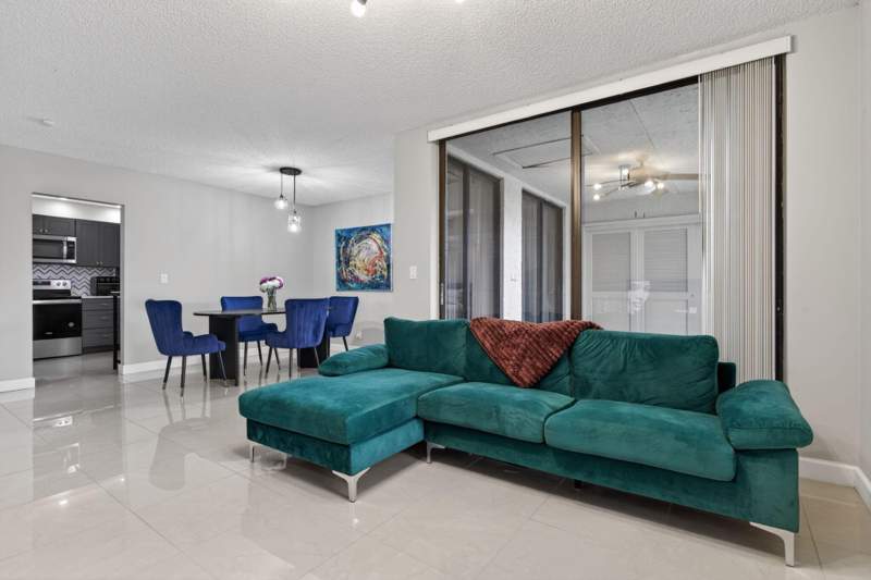 2 bedroom Condominium at 4500 Carambola Circle #27305, Baywood Village Iii-B Condo, Coconut Creek — photo 5