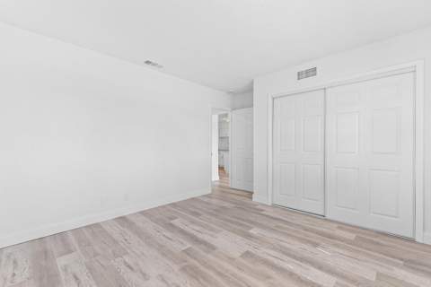 308 Stillwater Drive, Jupiter FL - photo 18 of 26