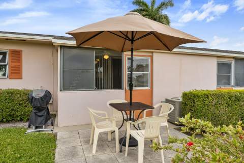 2691 Dudley Dr Drive #D, West Palm Beach FL - photo 17 of 21