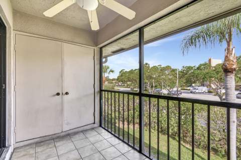 351 Club Circle #207, Boca Raton FL - photo 22 of 28