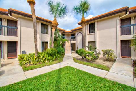 351 Club Circle #207, Boca Raton FL - photo 24 of 28