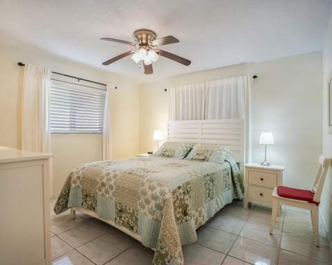 4712 Mainland Drive, Tamarac FL - photo 7 of 39