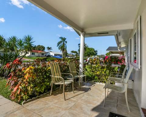 4712 Mainland Drive, Tamarac FL - photo 17 of 39