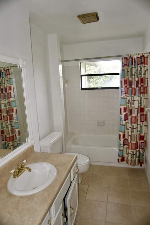 4320 Lilac Street #2c, Palm Beach Gardens FL - photo 7 of 13