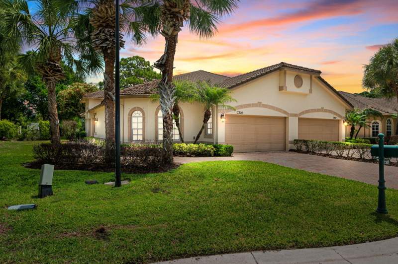 2 bedroom Villa at 7300 Sea Pines Court, The Reserve Willow Pines E At PGA Village, Port St. Lucie — photo 2
