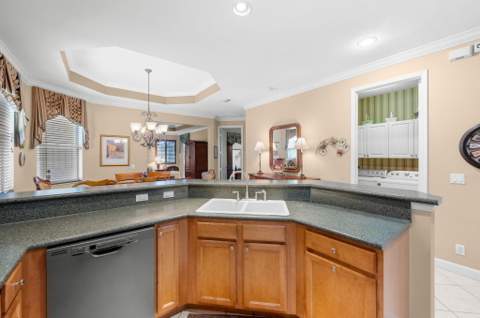 7300 Sea Pines Court, Port St. Lucie FL - photo 12 of 36