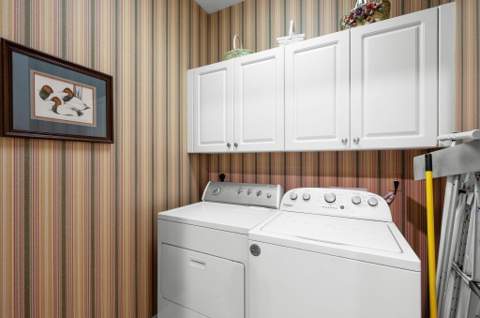 7300 Sea Pines Court, Port St. Lucie FL - photo 18 of 36