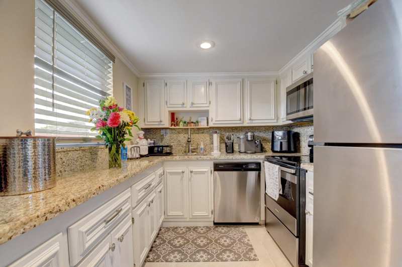 2 bedroom Condominium at 661 Flanders #661, Kings Point Flanders Condos, Delray Beach — photo 1