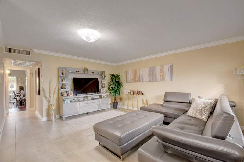2 bedroom Condominium at 661 Flanders #661, Kings Point Flanders Condos, Delray Beach — photo 3
