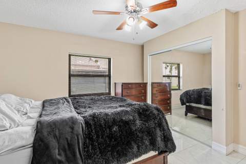 1875 Abbey Road, West Palm Beach FL - photo 18 of 28