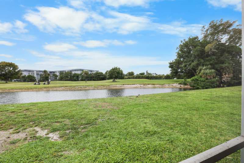 2 bedroom Condominium at 1460 NW 80th Avenue #108, 2 Of Palm Springs 2 Condo, Margate — photo 1