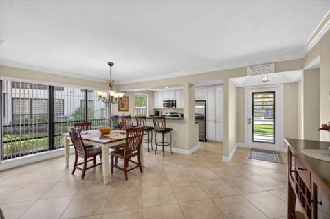 112 Brackenwood Road, Palm Beach Gardens FL - photo 8 of 32