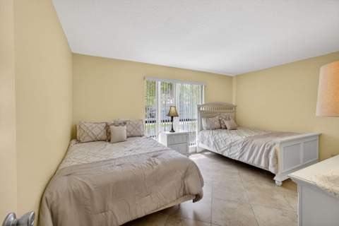 112 Brackenwood Road, Palm Beach Gardens FL - photo 17 of 32