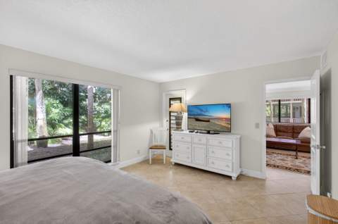 112 Brackenwood Road, Palm Beach Gardens FL - photo 13 of 32