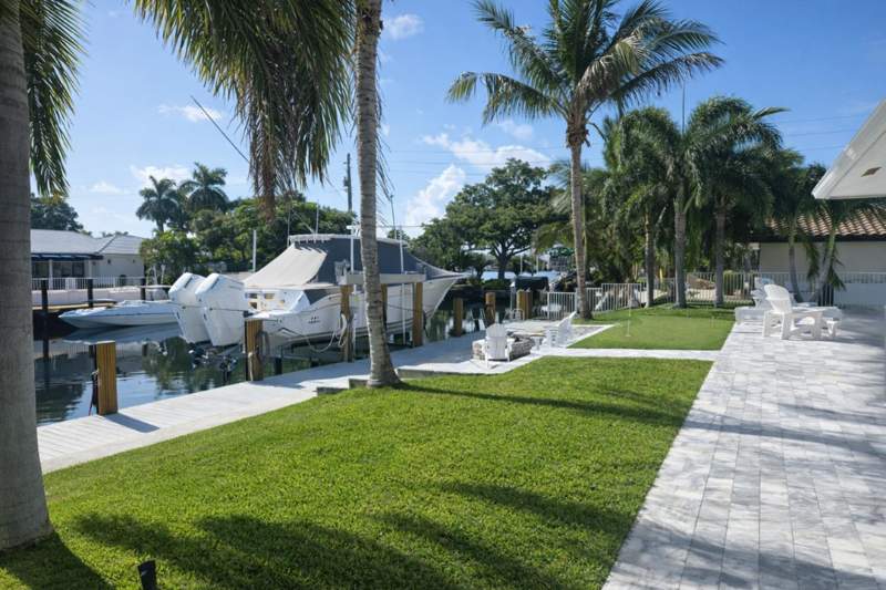 3 bedroom Single Family Residence at 3910 NE 26th Avenue, Venetian Isles 2nd Sec, Lighthouse Point — photo 4