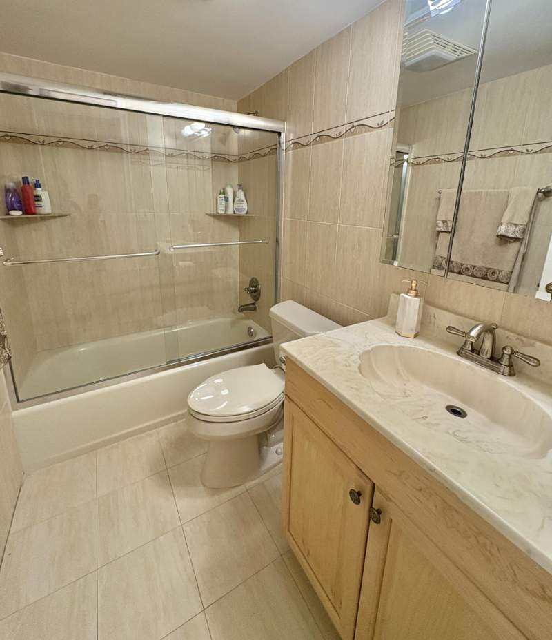 2 bedroom Condominium at 30 Plymouth C, Century Village / Plymouth Condos A To F, West Palm Beach — photo 4