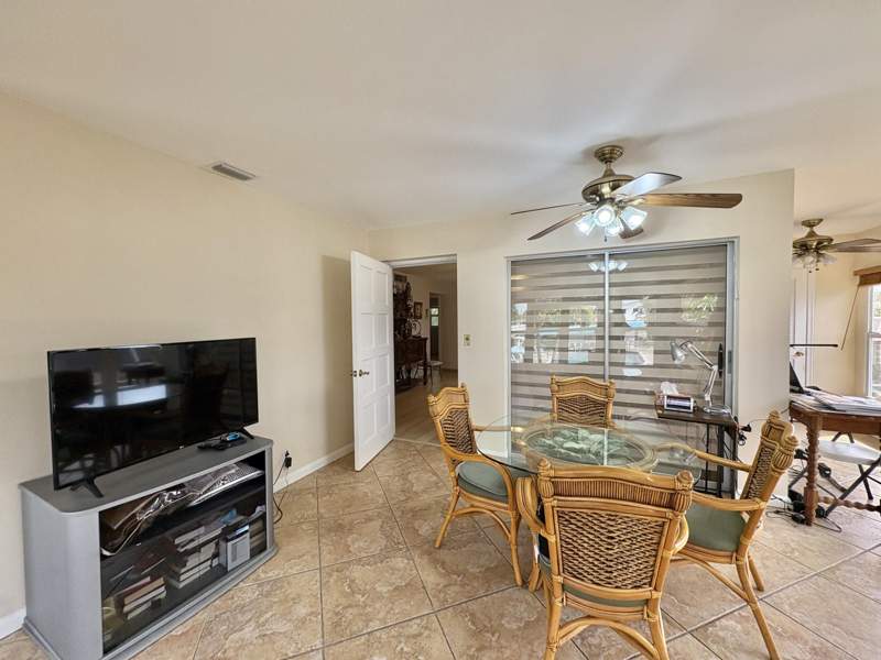 2 bedroom Condominium at 30 Plymouth C, Century Village / Plymouth Condos A To F, West Palm Beach — photo 5