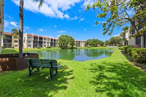 2050 Oleander Boulevard #1-106, Fort Pierce FL - photo 20 of 37