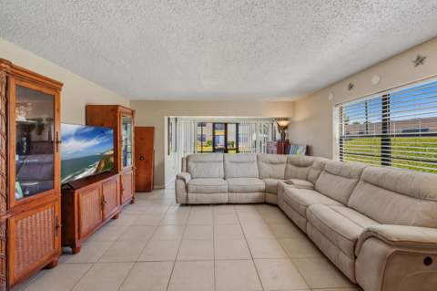 2050 Oleander Boulevard #1-106, Fort Pierce FL - photo 9 of 37