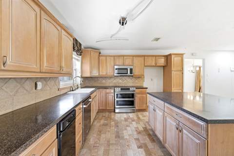 11451 NW 30th Street, Coral Springs FL - photo 8 of 42