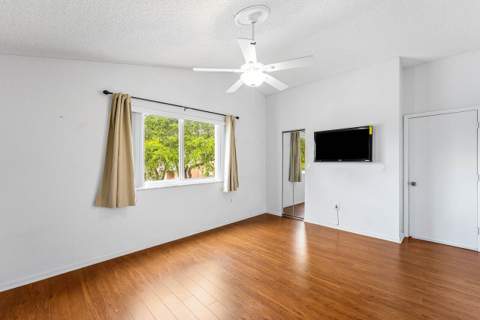 331 NW 101st Terrace, Pembroke Pines FL - photo 19 of 36