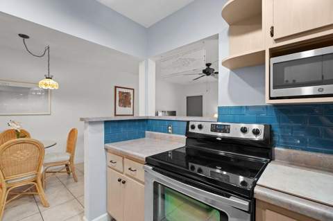 2170 NE 51st Court #A21, Fort Lauderdale FL - photo 15 of 32