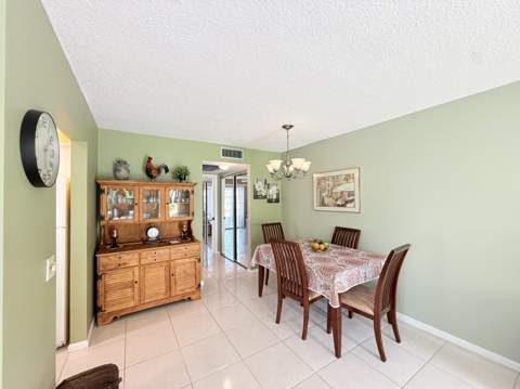 204 Durham D #204, Deerfield Beach FL - photo 9 of 37