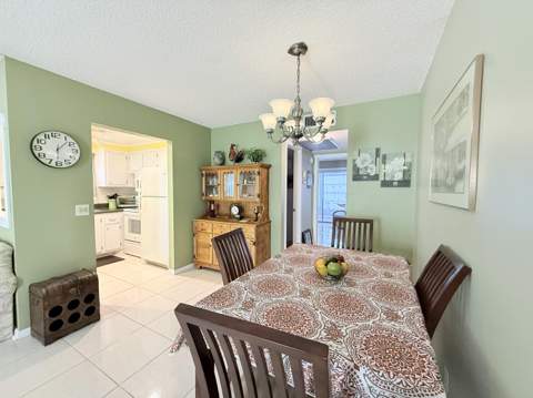 204 Durham D #204, Deerfield Beach FL - photo 11 of 37