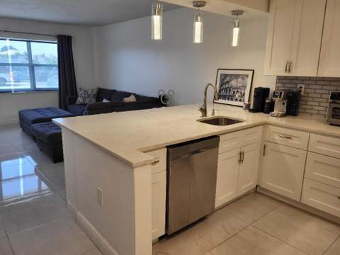 550 Bayshore Drive #104, Fort Lauderdale FL - photo 18 of 39