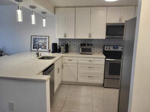 550 Bayshore Drive #104, Fort Lauderdale FL - photo 19 of 39