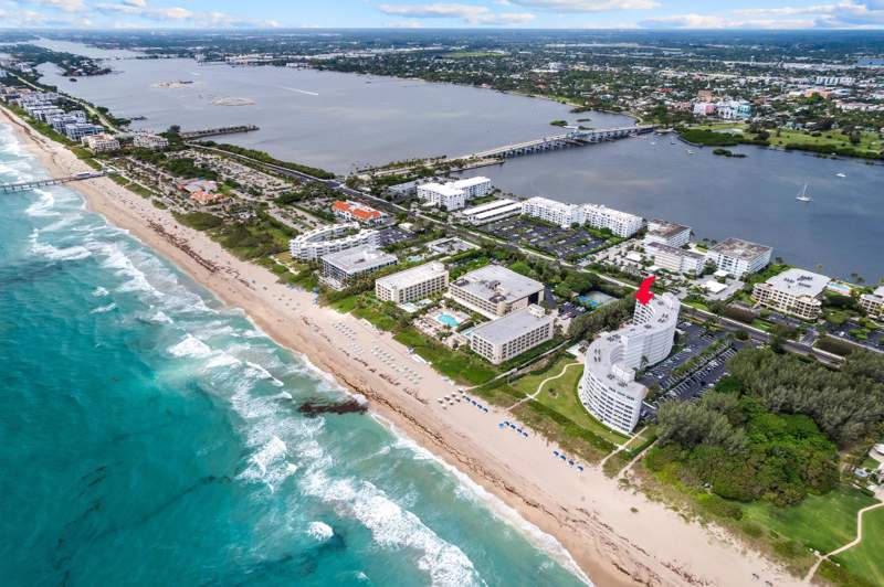 2 bedroom Stock Cooperative at 2780 S Ocean Boulevard #612, Ambassador II Corp, Palm Beach — photo 2